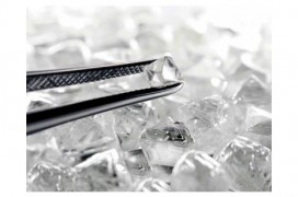 Diamanten Diamonds Großaufnahme Pinzette