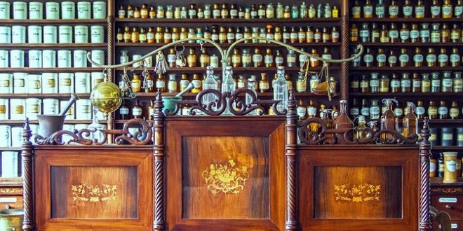 Symbolbild_Apotheke_Pharmacy_OnlineShop_Aktien_Börse_Pixabay_20221106-660x330